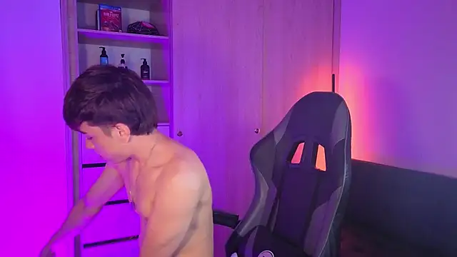 Snapshot of onlinenico chatting on November 12, 2025, 11:03 pm onlinenico online show from November 12, 2025, 11:03 pm