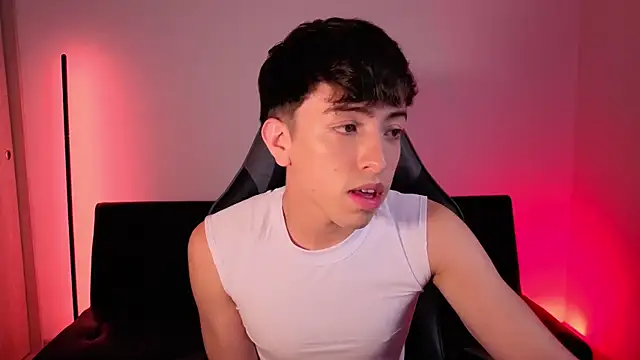 Snapshot of onlinenico chatting on January 15, 2026, 12:15 am onlinenico online show from January 15, 2026, 12:15 am