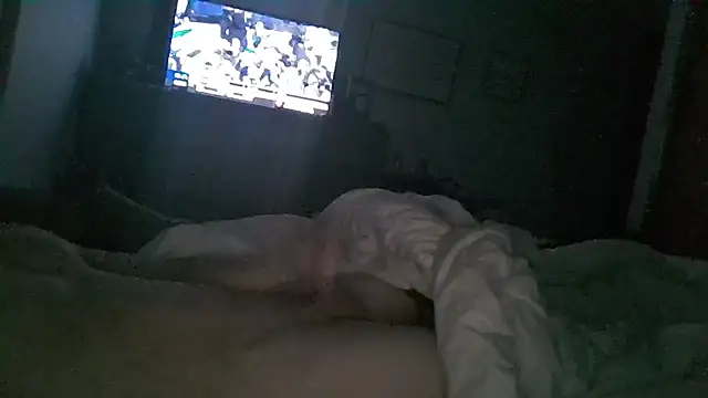 Snapshot of sexybigdick04 chatting on December 22, 2025, 5:26 am sexybigdick04 online show from December 22, 2025, 5:26 am