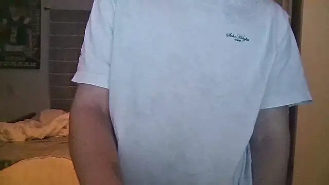 Snapshot of sexybigdick04 chatting on January 8, 2026, 11:34 am sexybigdick04 online show from January 8, 2026, 11:34 am