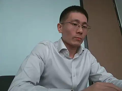 miniyellower online show from January 16, 2026, 6:17 am