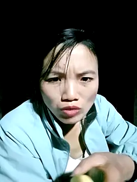 ngan-cute online show from December 14, 2025, 1:16 pm