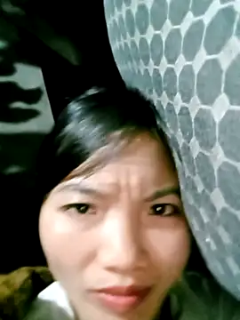 ngan-cute online show from December 17, 2025, 2:45 pm