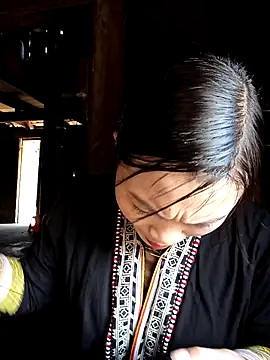 ngan-cute online show from February 21, 2026, 3:29 am