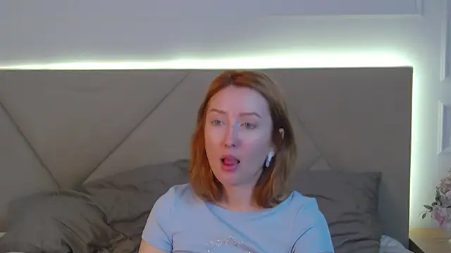 MarianeSun online show from July 1, 2026, 4:03 am