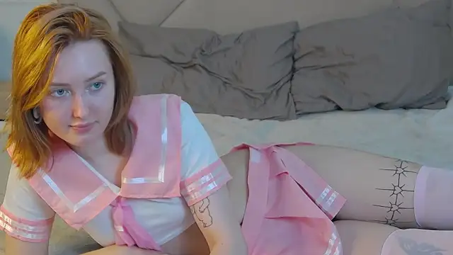 MarianeSun online show from July 7, 2026, 6:47 am