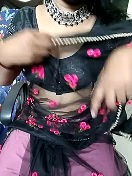 Snapshot of tamilmaha12 chatting on September 18, 2025, 8:49 am tamilmaha12 online show from September 18, 2025, 8:49 am