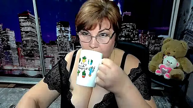 Bela Lana  online show from November 27, 2025, 5:59 pm