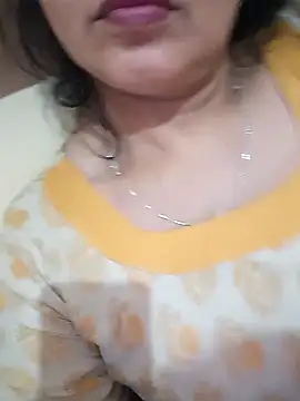 Snapshot of angel_ridhi chatting on March 8, 2026, 1:36 am angel ridhi online show from March 8, 2026, 1:36 am