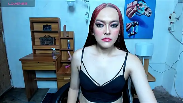 QueenCasandra online show from September 28, 2025, 5:40 pm