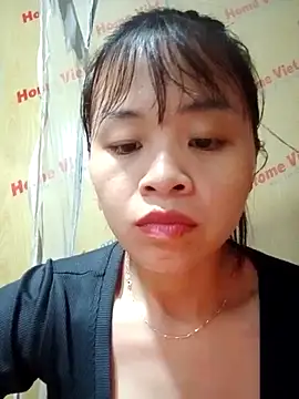 Snapshot of Mie-mie11 chatting on September 30, 2025, 4:06 am Mie-mie11 online show from September 30, 2025, 4:06 am