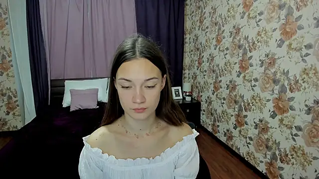 Snapshot of SusanMayer chatting on October 13, 2025, 1:11 pm SusanMayer online show from October 13, 2025, 1:11 pm