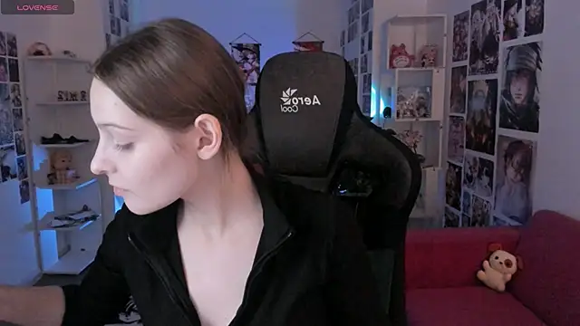 Snapshot of JenniferKiim chatting on January 8, 2026, 12:40 pm JenniferKiim online show from January 8, 2026, 12:40 pm