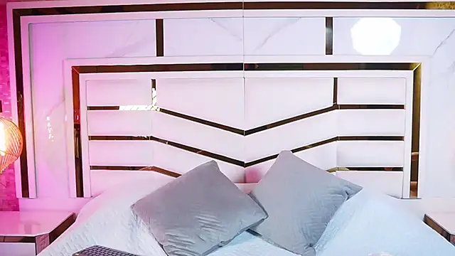 Snapshot of amy_greene chatting on February 19, 2026, 12:01 pm amy greene online show from February 19, 2026, 12:01 pm