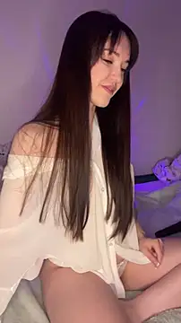 Snapshot of Veliora chatting on February 1, 2026, 6:06 pm Veliora online show from February 1, 2026, 6:06 pm