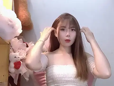 Snapshot of Pony898 chatting on December 22, 2025, 8:22 am Pony898 online show from December 22, 2025, 8:22 am