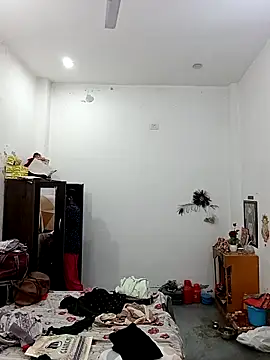 Rakhi sawant143 online show from November 8, 2025, 3:29 am