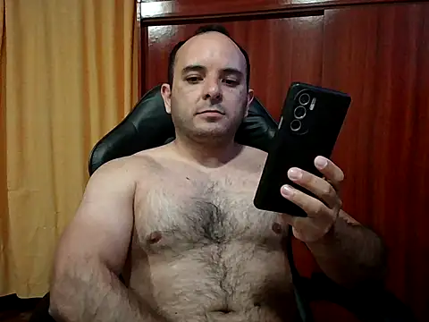 ososkr39 online show from October 25, 2025, 2:19 am