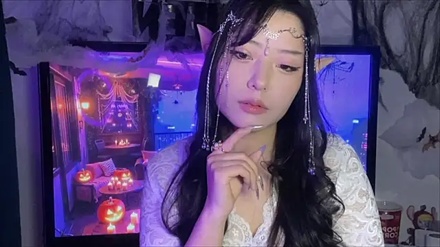 Snapshot of WonderMira chatting on October 27, 2025, 1:26 pm WonderMira online show from October 27, 2025, 1:26 pm