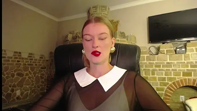 Snapshot of MysticVenus_ chatting on September 11, 2025, 7:30 am MysticVenus online show from September 11, 2025, 7:30 am