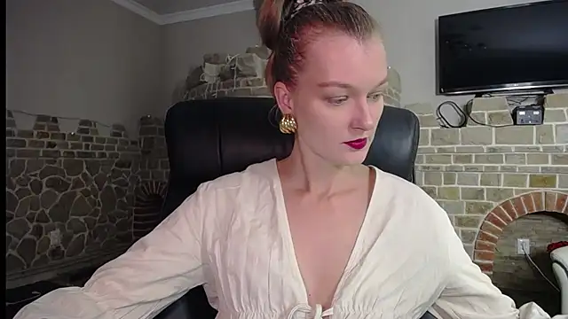 Snapshot of MysticVenus_ chatting on September 24, 2025, 6:39 am MysticVenus online show from September 24, 2025, 6:39 am