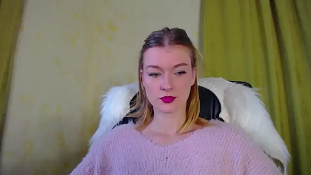 Snapshot of MysticVenus_ chatting on December 14, 2025, 9:25 am MysticVenus online show from December 14, 2025, 9:25 am