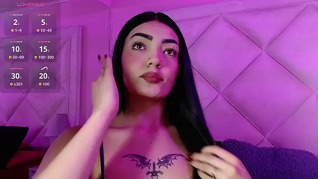 Snapshot of Miaa_Smithh__ chatting on January 6, 2026, 11:36 am Miaa Smithh online show from January 6, 2026, 11:36 am