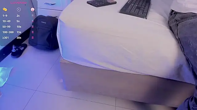 Snapshot of Tanaz_xX chatting on January 6, 2026, 9:29 pm Tanaz xX online show from January 6, 2026, 9:29 pm