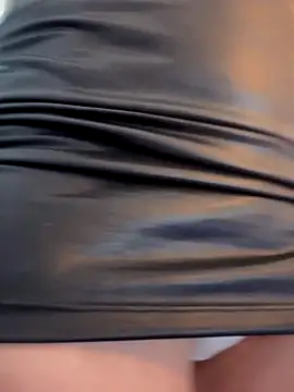 SweetieSinXXX online show from September 9, 2025, 3:33 pm