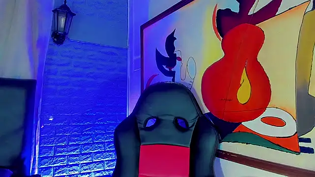 Snapshot of Cristal_Villael chatting on January 18, 2026, 3:21 am Cristal Villael online show from January 18, 2026, 3:21 am