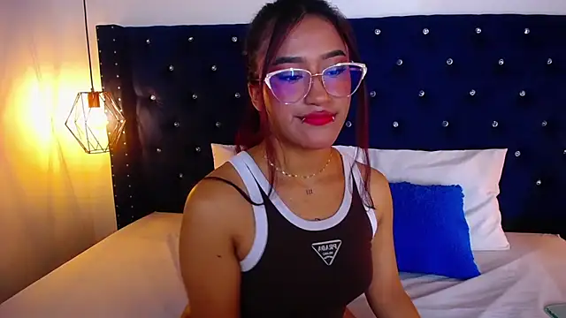 miss aris online show from March 12, 2026, 4:29 am