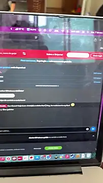 chrisalmeid  online show from November 7, 2025, 11:21 am