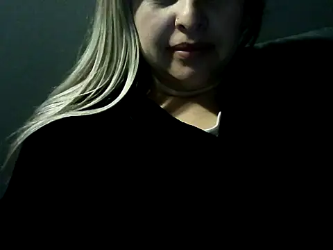 Snapshot of Valery__Rouse_ chatting on October 24, 2025, 11:50 am Valery Rouse online show from October 24, 2025, 11:50 am