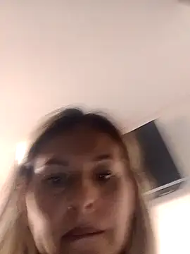 Snapshot of Valery__Rouse_ chatting on December 21, 2025, 7:43 pm Valery Rouse online show from December 21, 2025, 7:43 pm