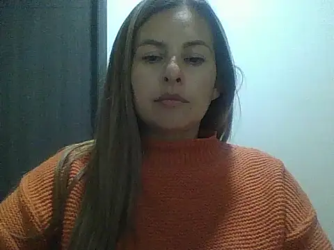 Snapshot of Valery__Rouse_ chatting on January 8, 2026, 2:58 am Valery Rouse online show from January 8, 2026, 2:58 am