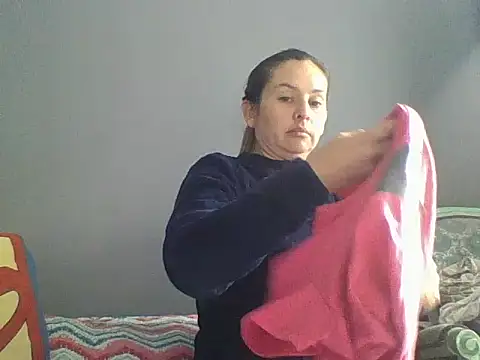 Snapshot of Valery__Rouse_ chatting on February 18, 2026, 6:04 pm Valery Rouse online show from February 18, 2026, 6:04 pm