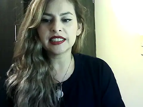 Valery  Rouse  online show from March 10, 2026, 11:43 pm