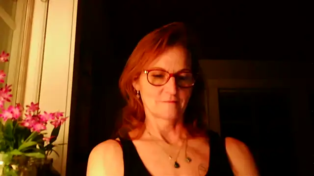 Snapshot of Valinella chatting on February 13, 2026, 8:05 pm Valinella online show from February 13, 2026, 8:05 pm