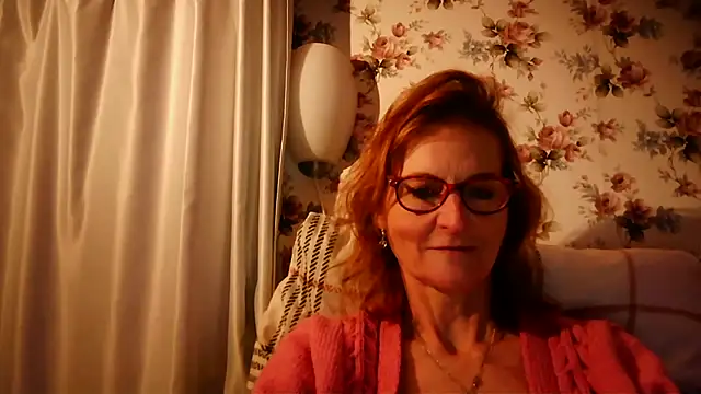 Snapshot of Valinella chatting on February 27, 2026, 7:14 pm Valinella online show from February 27, 2026, 7:14 pm