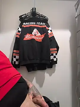 Snapshot of NASTY_XL chatting on October 16, 2025, 12:39 pm NASTY XL online show from October 16, 2025, 12:39 pm