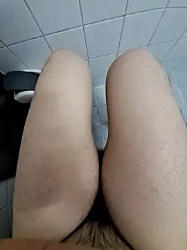 Snapshot of thcn12345 chatting on February 9, 2026, 10:03 pm thcn12345 online show from February 9, 2026, 10:03 pm