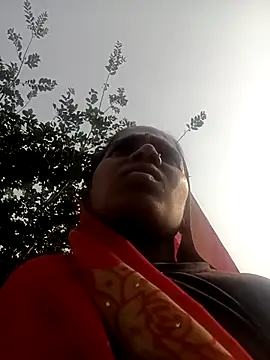 Hot-honi online show from November 19, 2025, 9:53 am