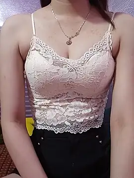 CherryBeii online show from May 16, 2026, 1:02 am