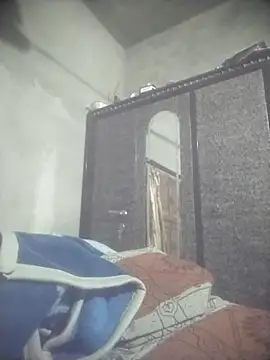 Snapshot of Manjit009 chatting on November 7, 2025, 5:35 pm Manjit009 online show from November 7, 2025, 5:35 pm