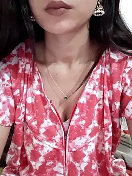 Snapshot of siya_rani67 chatting on February 1, 2026, 10:19 pm siya rani67 online show from February 1, 2026, 10:19 pm