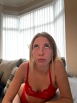 CheekyChelseaX online show from September 27, 2025, 4:01 pm