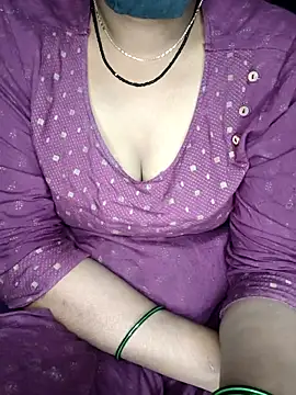 Snapshot of SindhuHappy chatting on November 8, 2025, 4:07 pm SindhuHappy online show from November 8, 2025, 4:07 pm