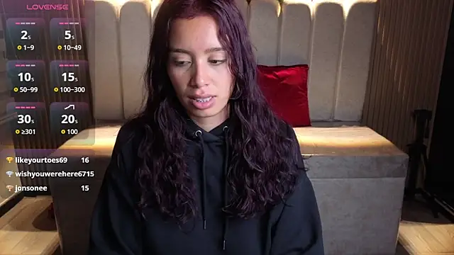  Mia Evans 1 online show from May 15, 2026, 1:23 am