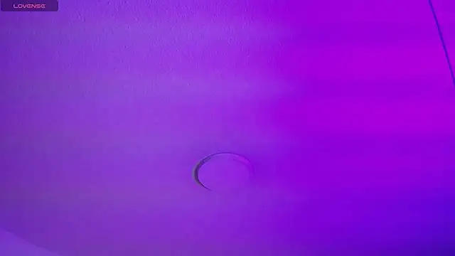  Charlotte Collins  online show from November 30, 2025, 7:29 pm