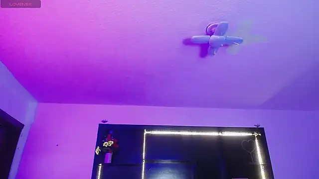  Charlotte Collins  online show from February 13, 2026, 3:19 pm